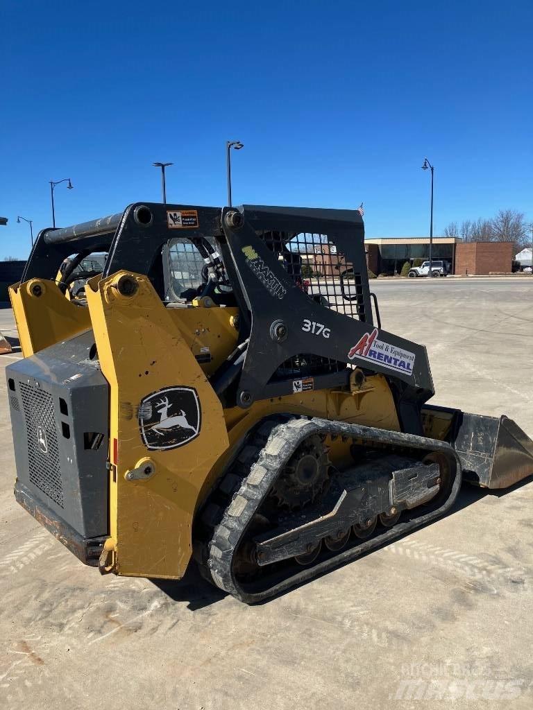 DEERE 317 G Skid steer loaders