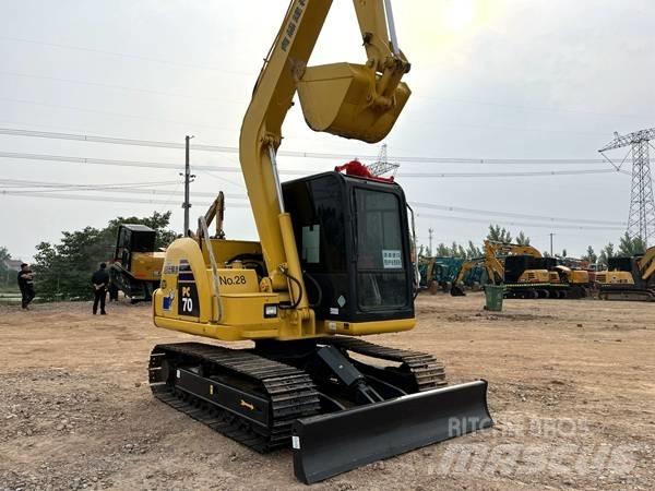 Komatsu PC 70 Crawler excavators