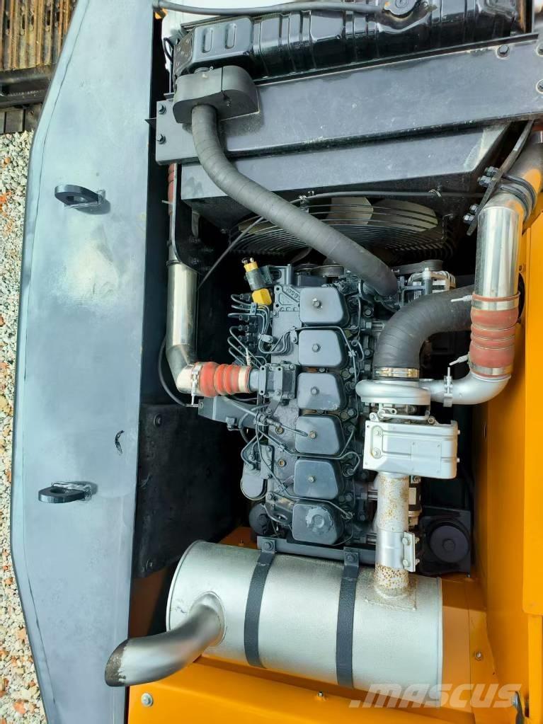 Hyundai HX220HD Mini excavators  7t - 12t