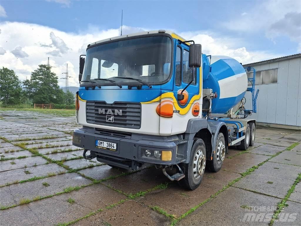 MAN 32.364 VFC 8X4 Chassis Cab trucks