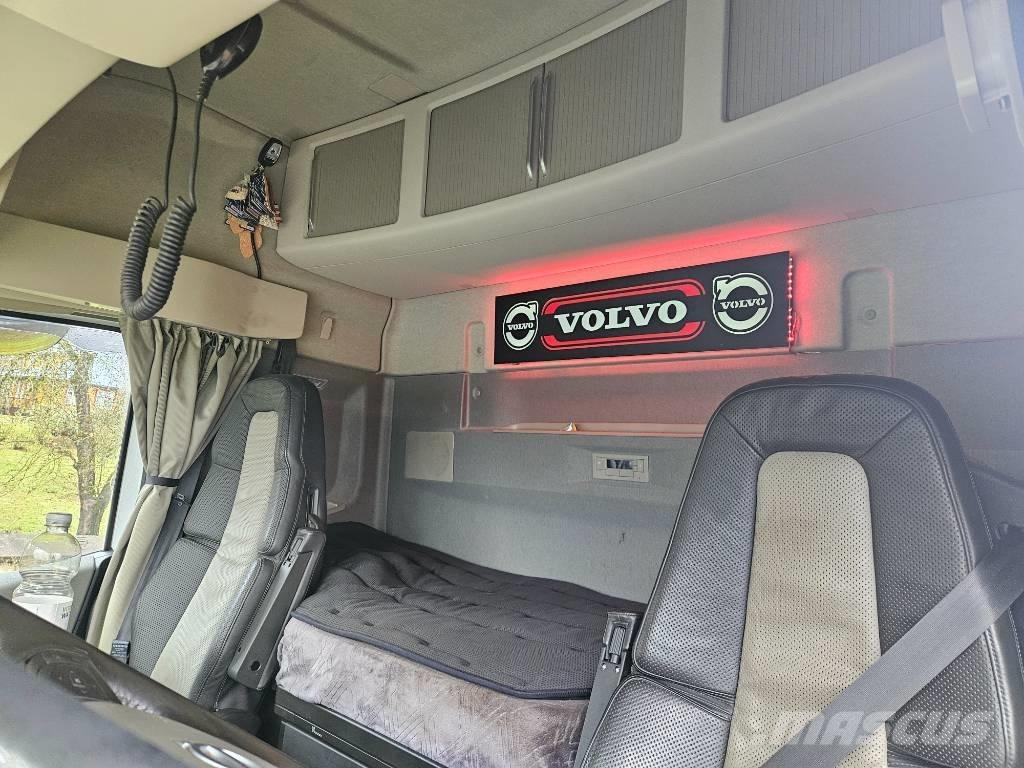 Volvo FH 13 500 Timber trucks