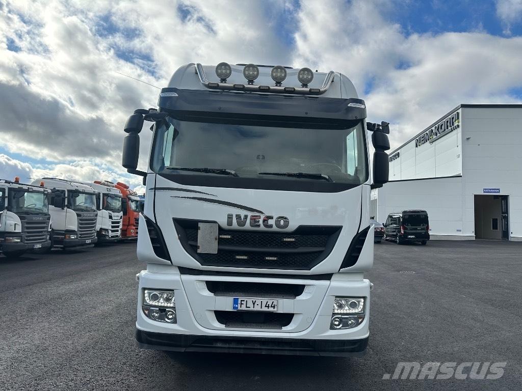 Iveco Stralis 8x4*4 Hook lift trucks