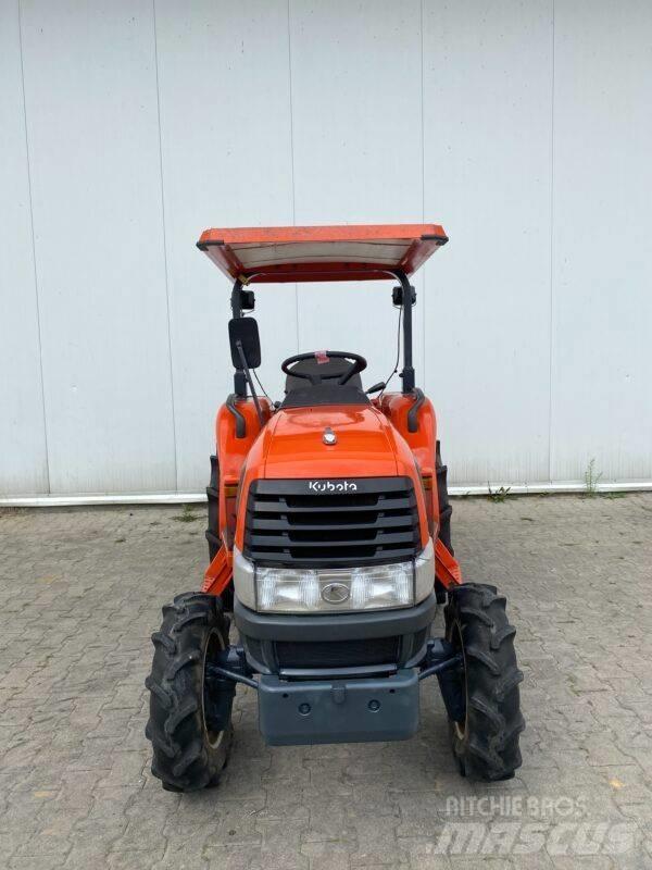 Kubota KL23 Compact tractors