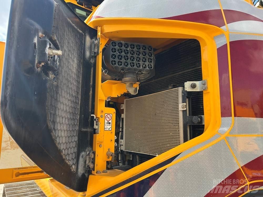 JCB 245XR Crawler excavators