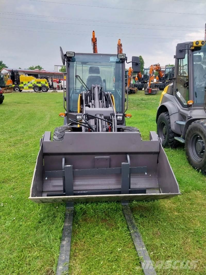 Mecalac AS600 Farm machinery