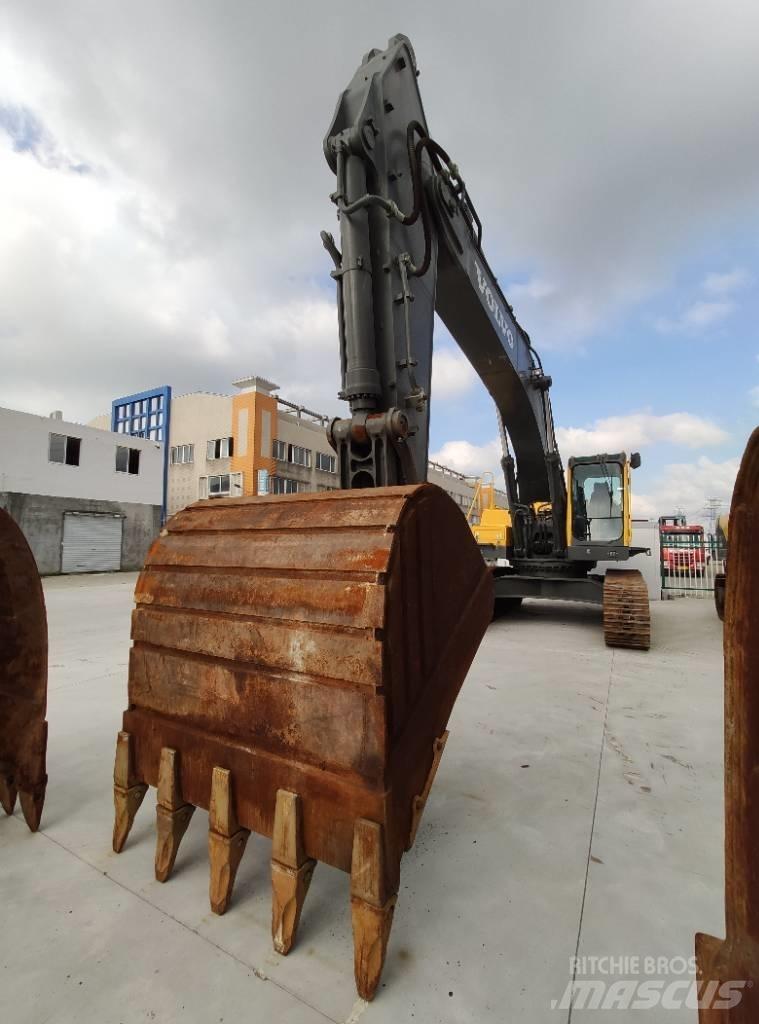 Volvo EC 460 B LC Crawler excavators