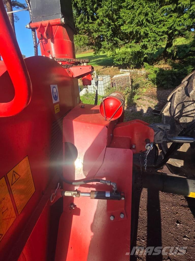 Valtra T 163 Forestry tractors