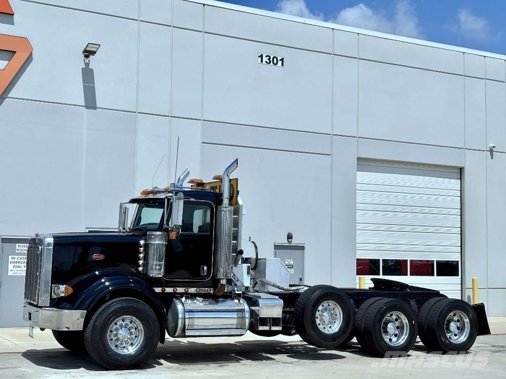 Peterbilt 357 Prime Movers