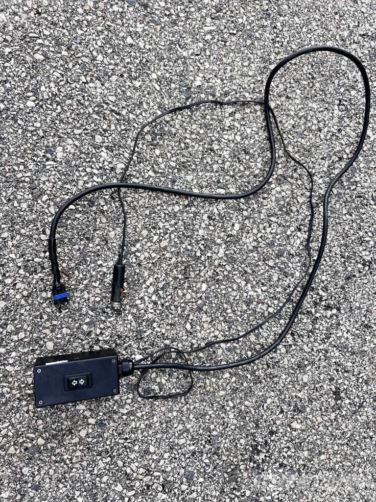  CE Attachments Edge Other components