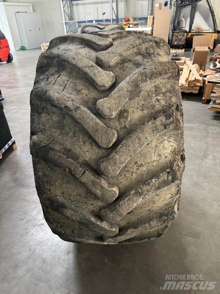 Ponsse Bear Tyres, wheels and rims