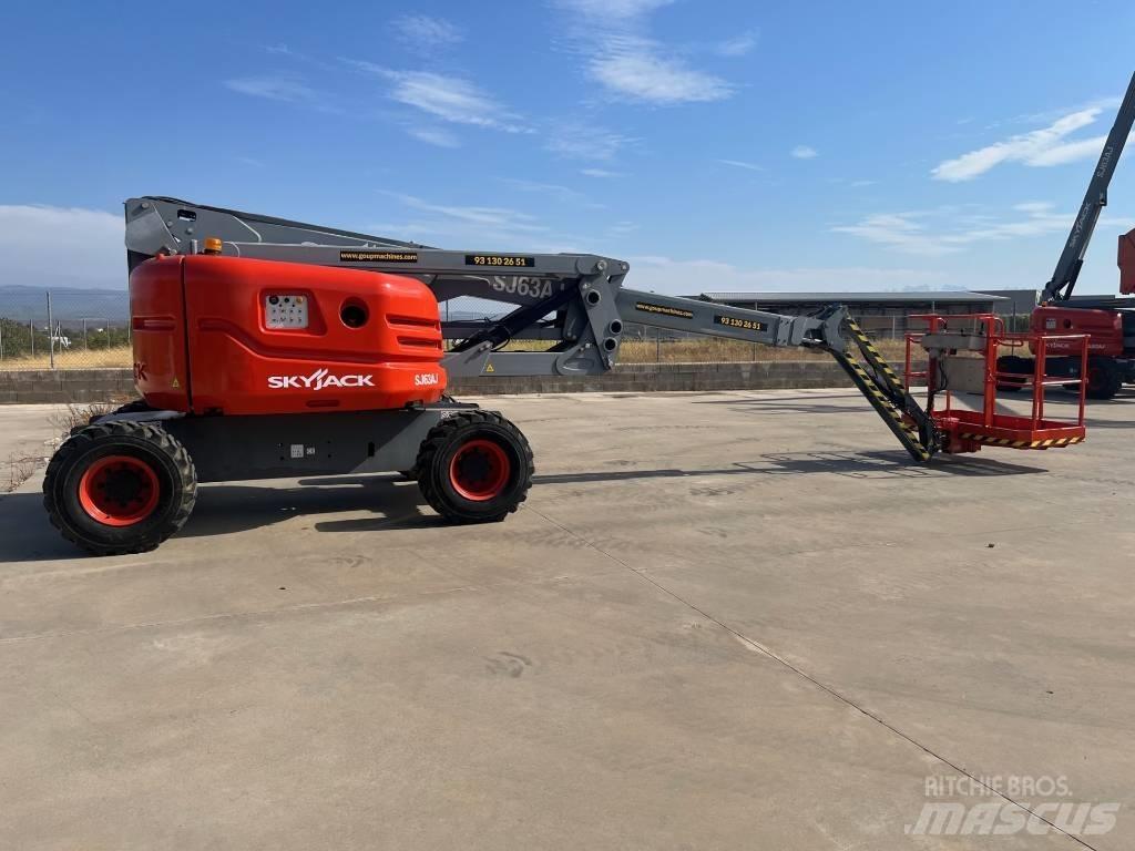 SkyJack SJ 63 AJ Articulated boom lifts