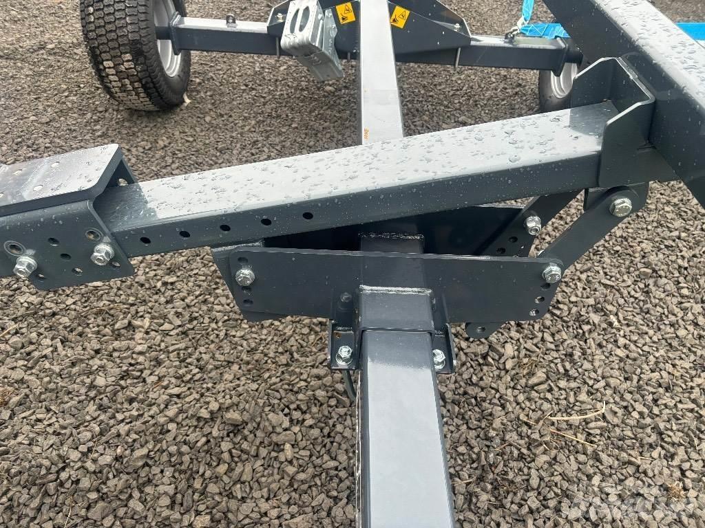 Nardi Pöytävaunu Combine harvester accessories