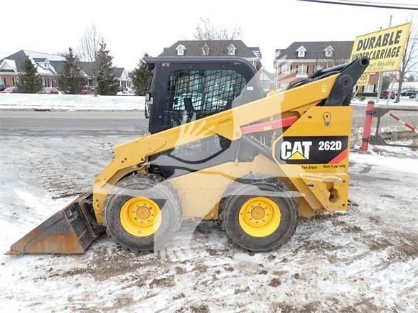 CAT 262D Skid steer loaders
