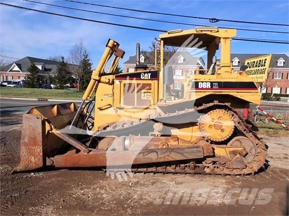 CAT D6R XL Crawler dozers