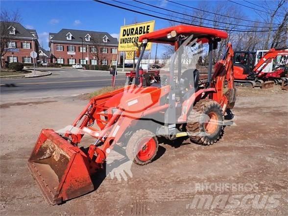 Kubota B26 Backhoe