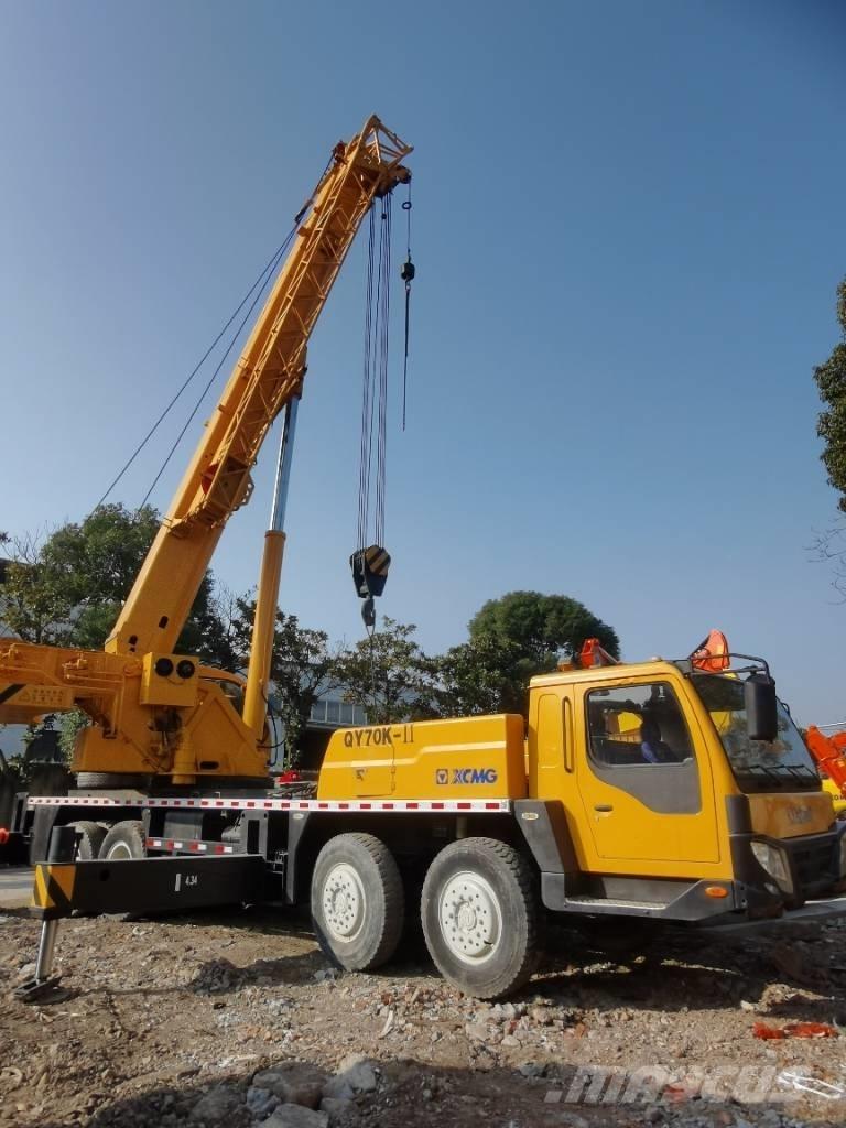 XCMG QY 70 KⅡ Hoists and material elevators