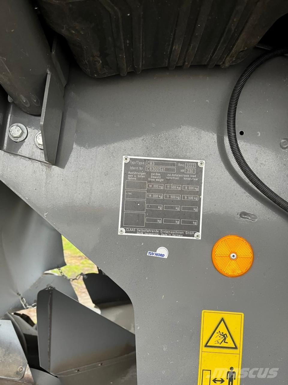 CLAAS Lexion 5300 Combine harvesters