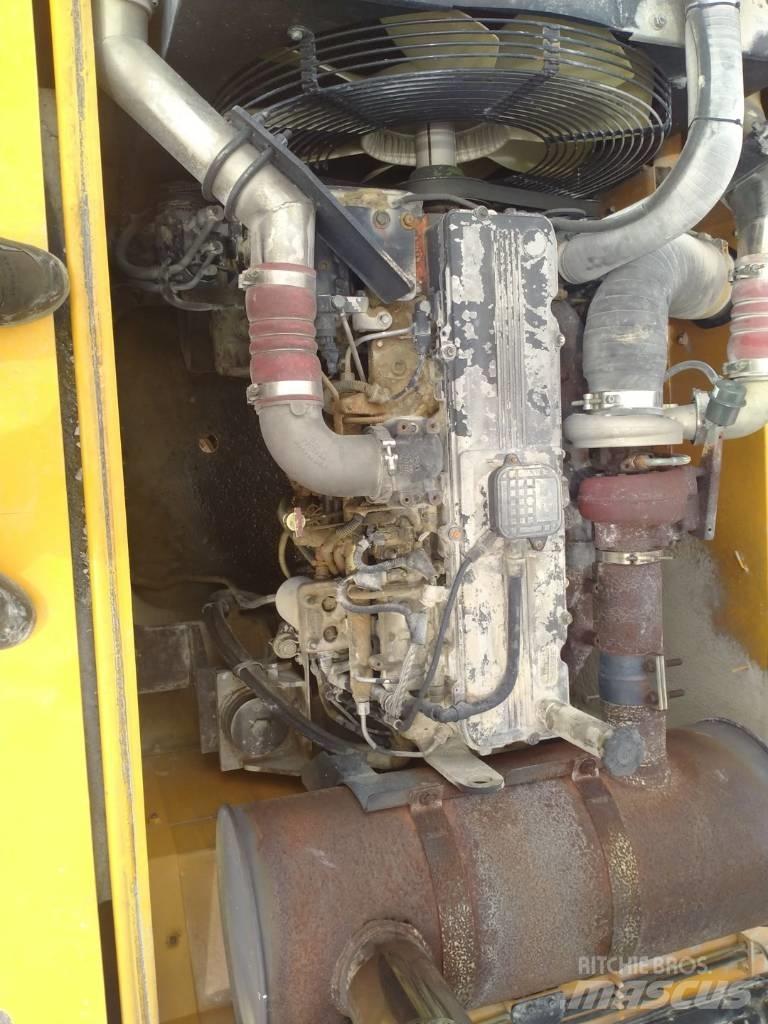 Hyundai R360 Crawler excavators