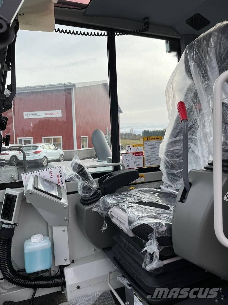 Takeuchi TCR 50 -2 Tracked dumpers