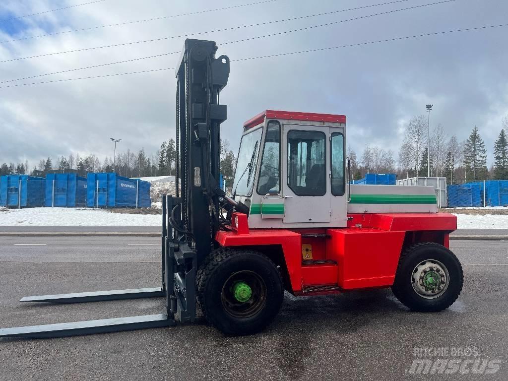 Kalmar DC 10-600 Diesel trucks
