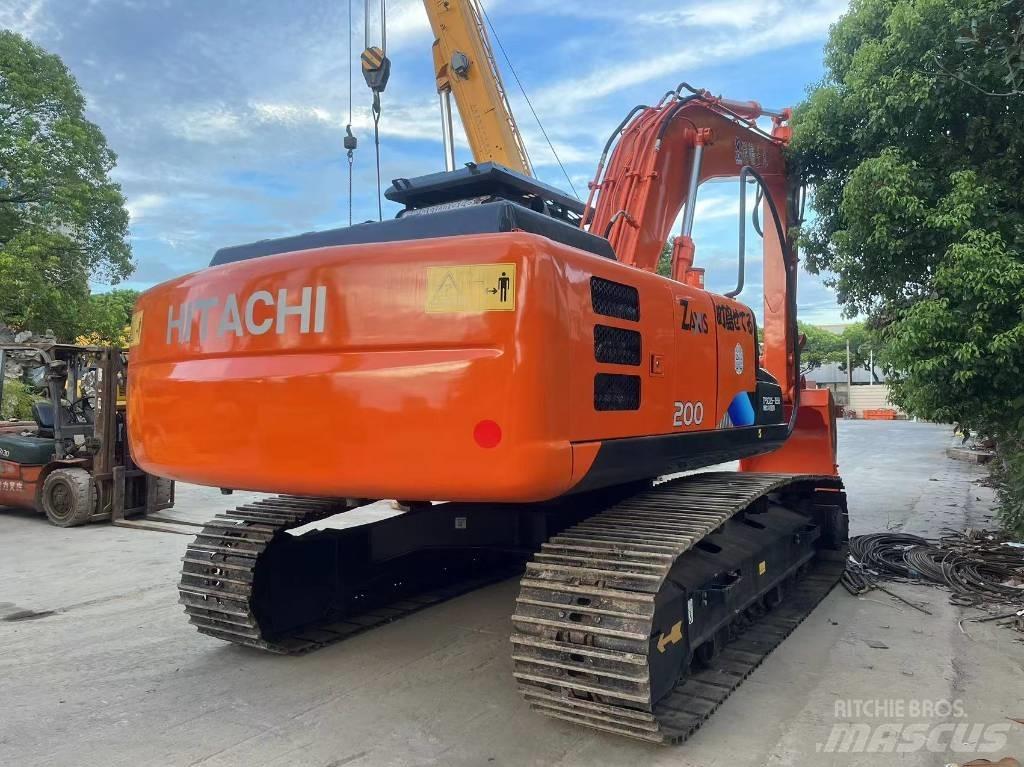 Hitachi ZX 200 Crawler excavators