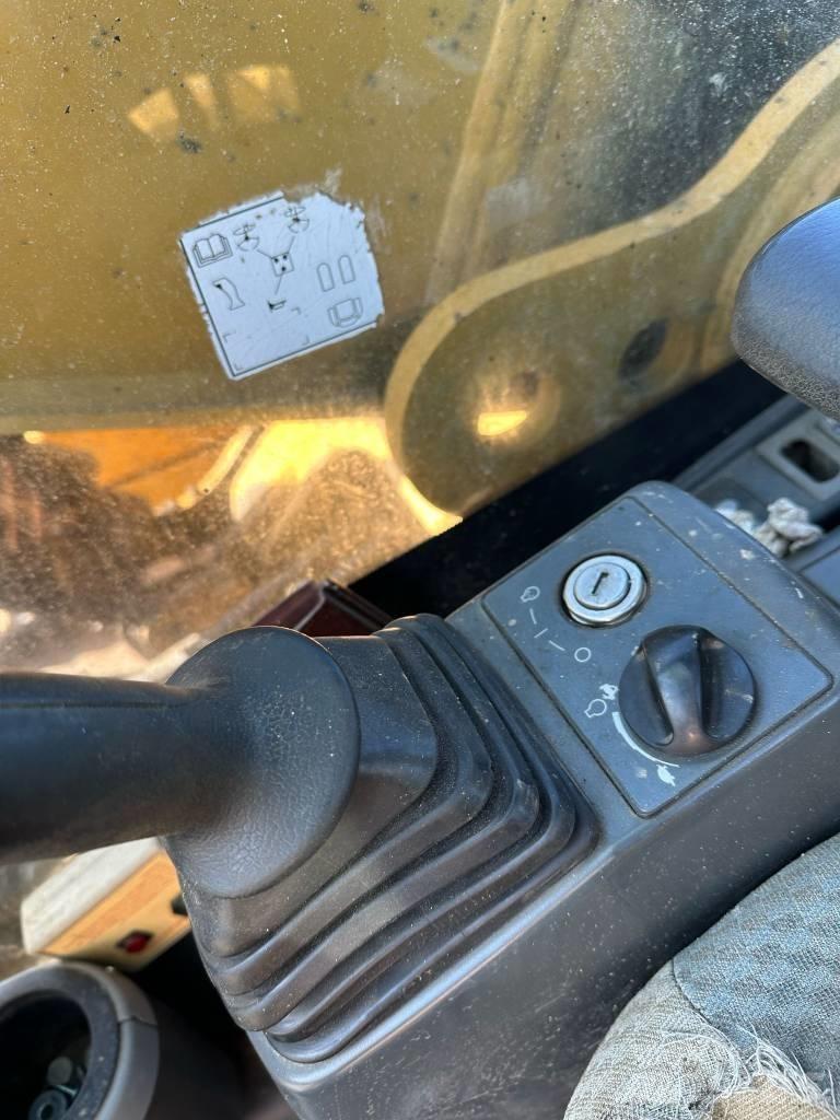 CAT 325DL Crawler excavators