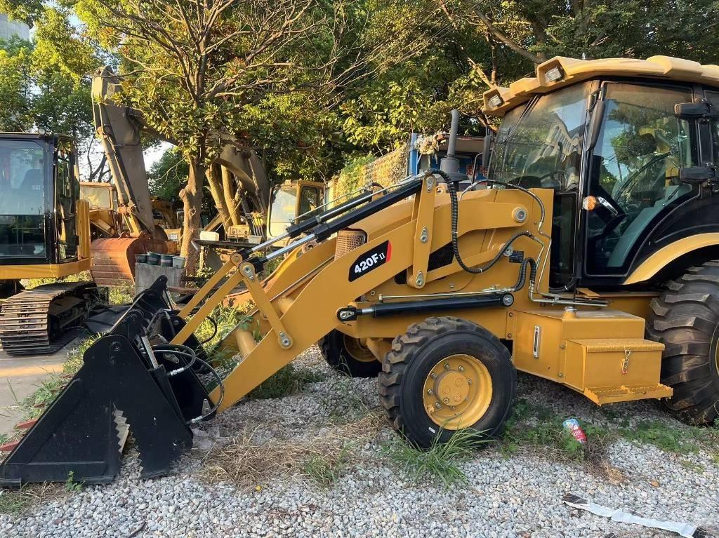 CAT 420 F II Backhoe