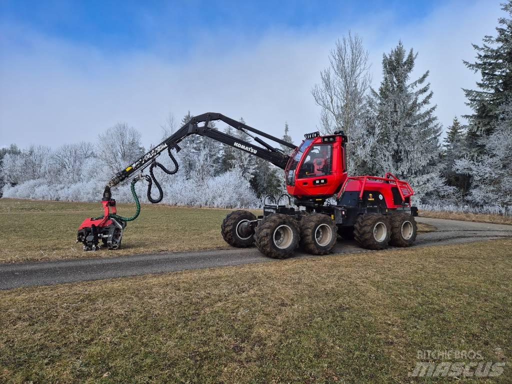 Komatsu 931 XC Harvesters
