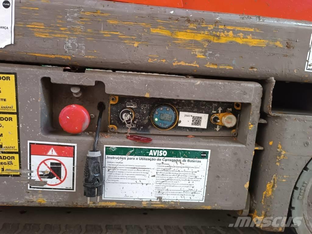 Haulotte Optimum  8 Scissor lifts