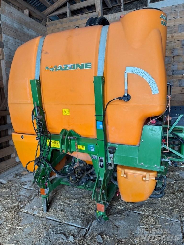 Amazone UF 1801 Mounted sprayers