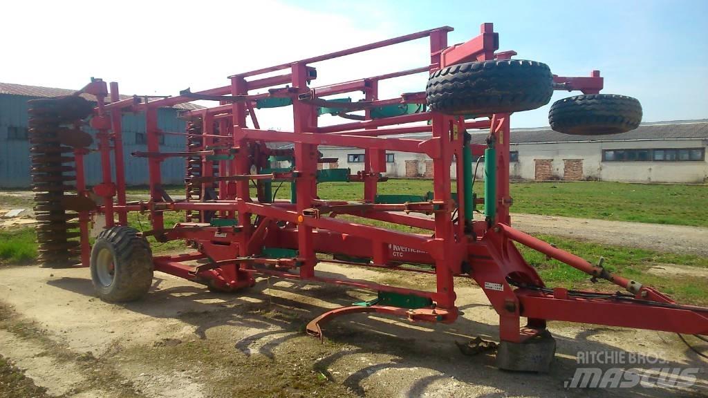 Kverneland CTC400 Cultivators