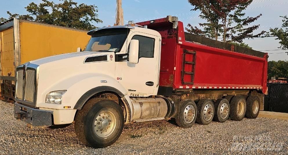 Kenworth T 880 Tipper trucks