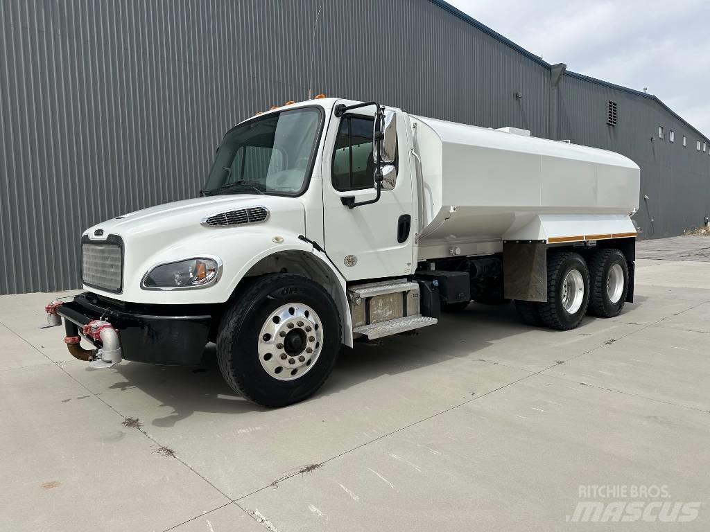 Freightliner M2 Water bowser