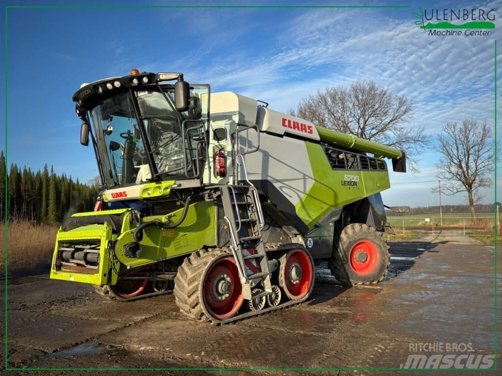 CLAAS Lexion 8700 TT Combine harvesters