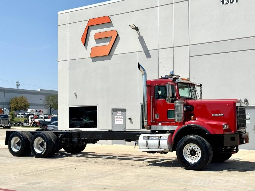 Kenworth C 500 Recovery vehicles