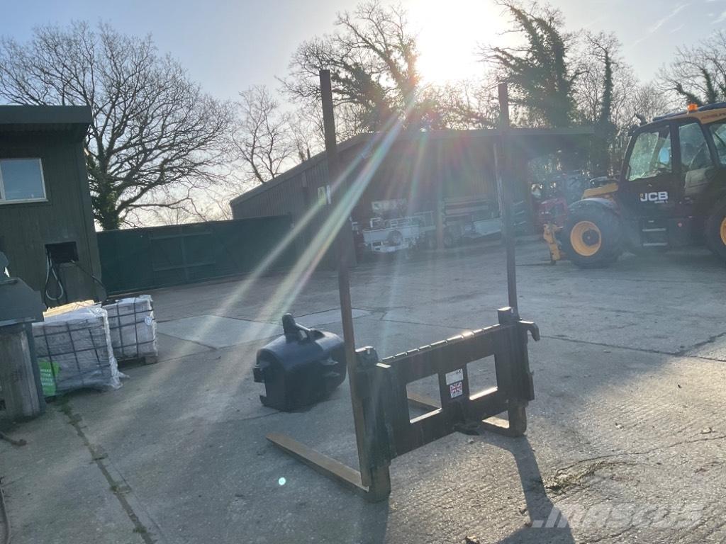 Merlo Fixed forks Forks