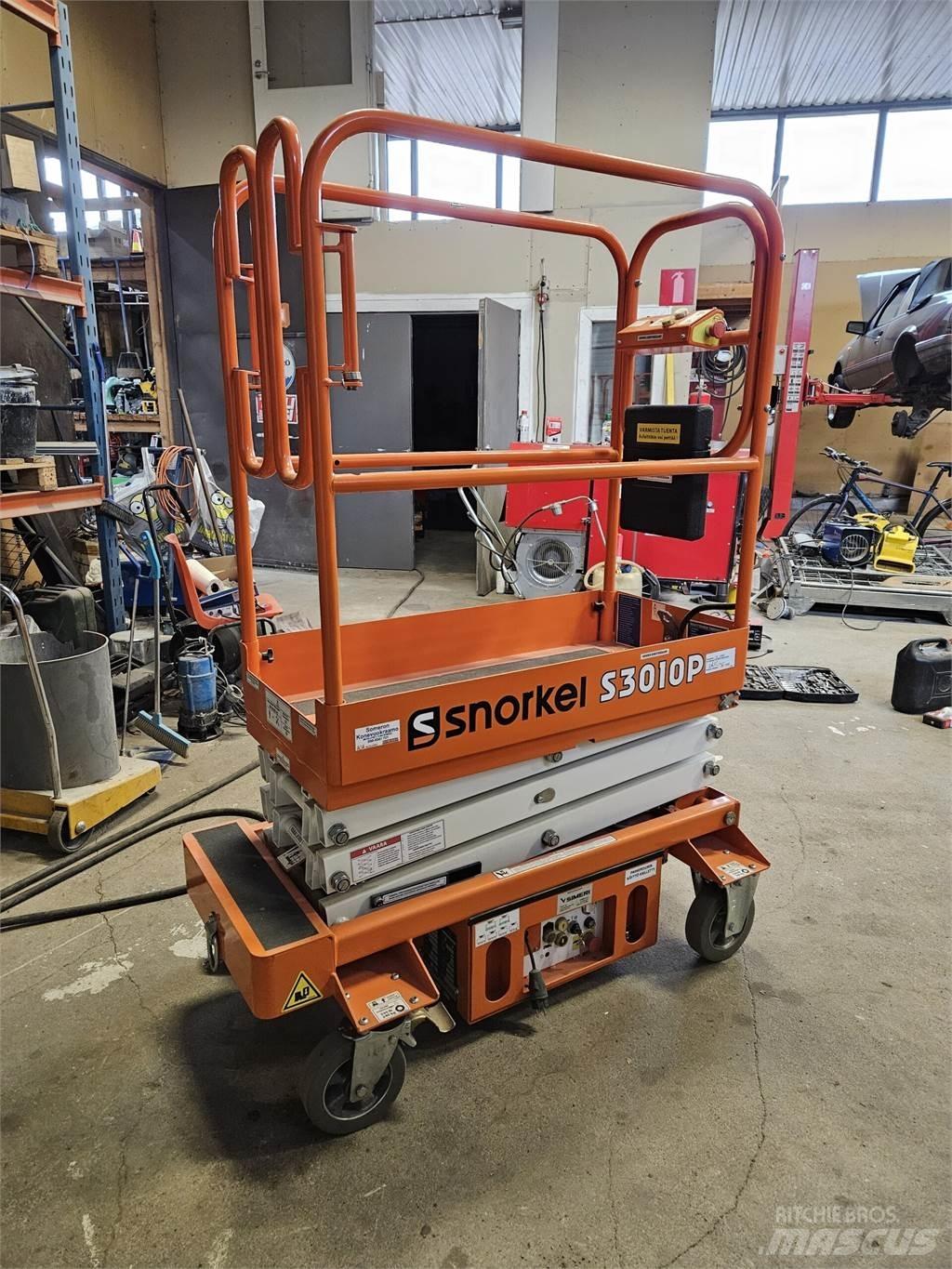 Snorkel S3010P Used Personnel lifts and access elevators