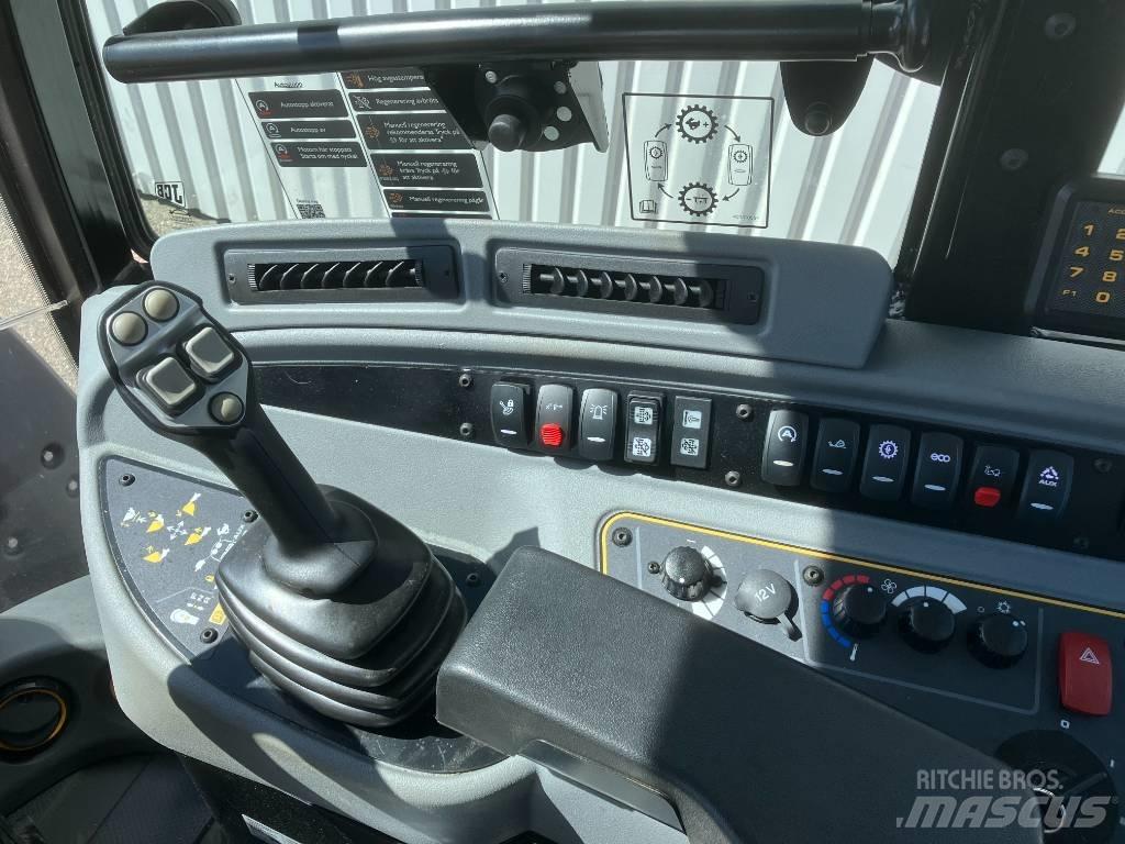 JCB 409 Wheel loaders