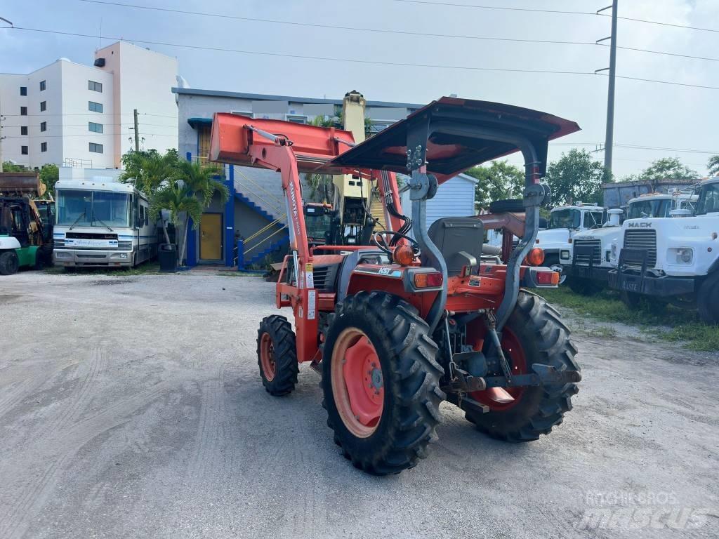 Kubota L 3010 Tractors