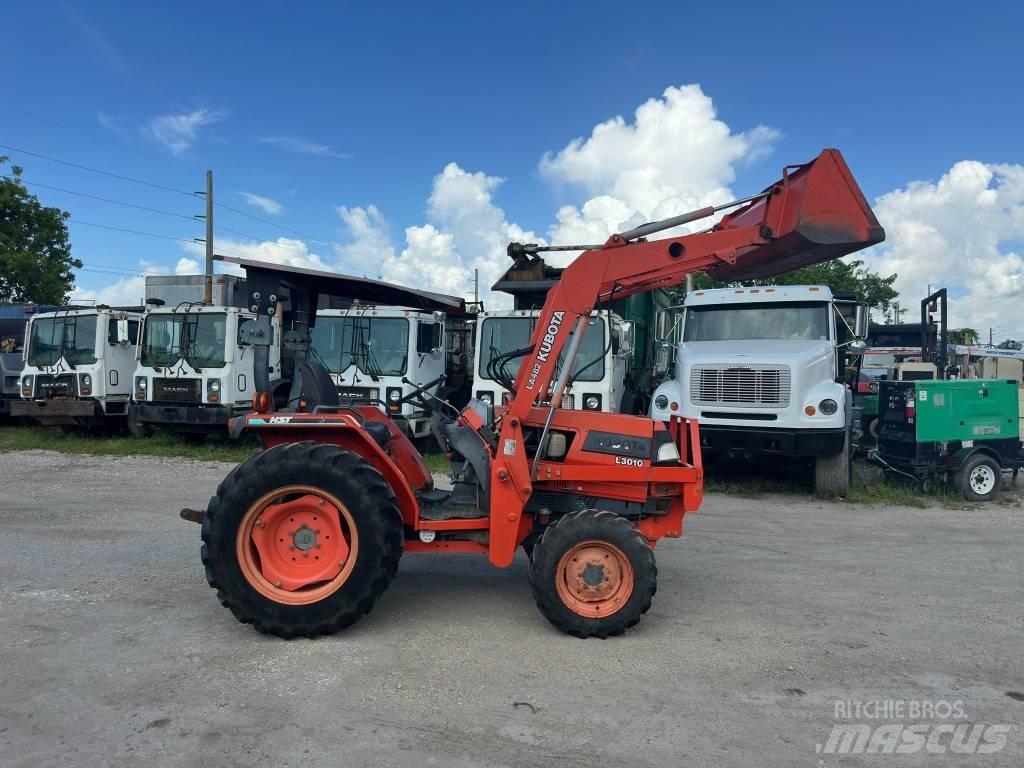 Kubota L 3010 Tractors