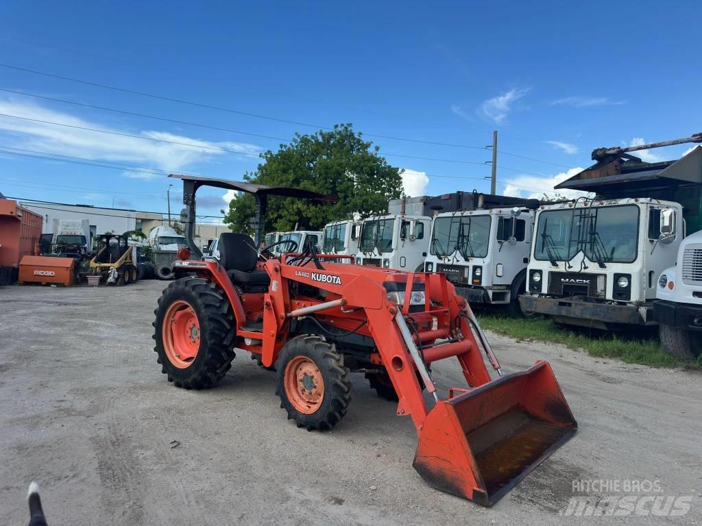 Kubota L 3010 Tractors