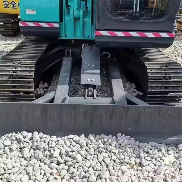 Kobelco SK 200 Crawler excavators