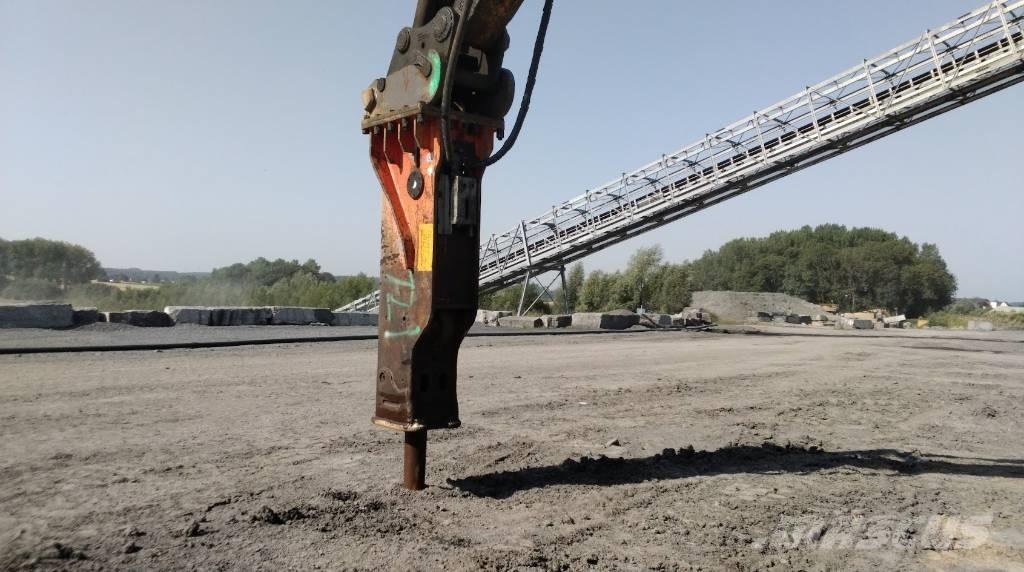  D & a 650DP Hammers / Breakers