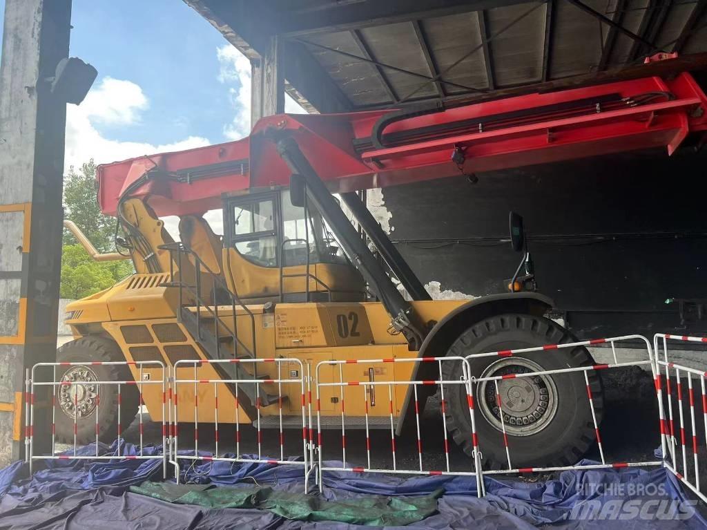 Sany SRSC 45V Reach stackers