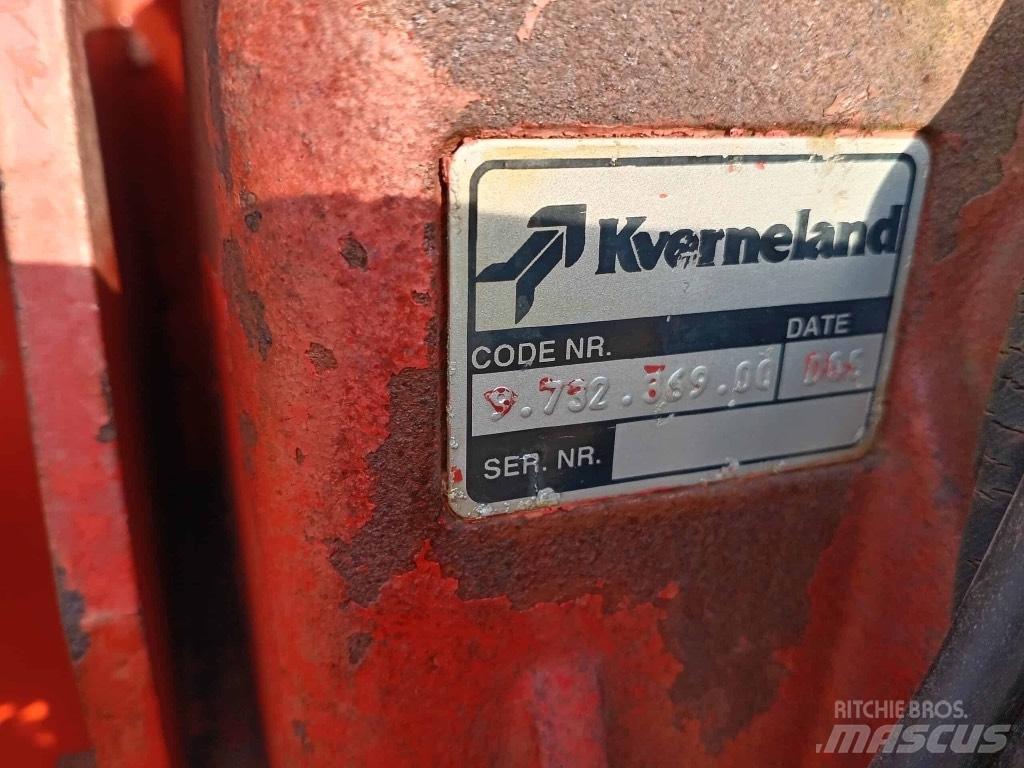 Kverneland 856 Bale shredders, cutters and unrollers