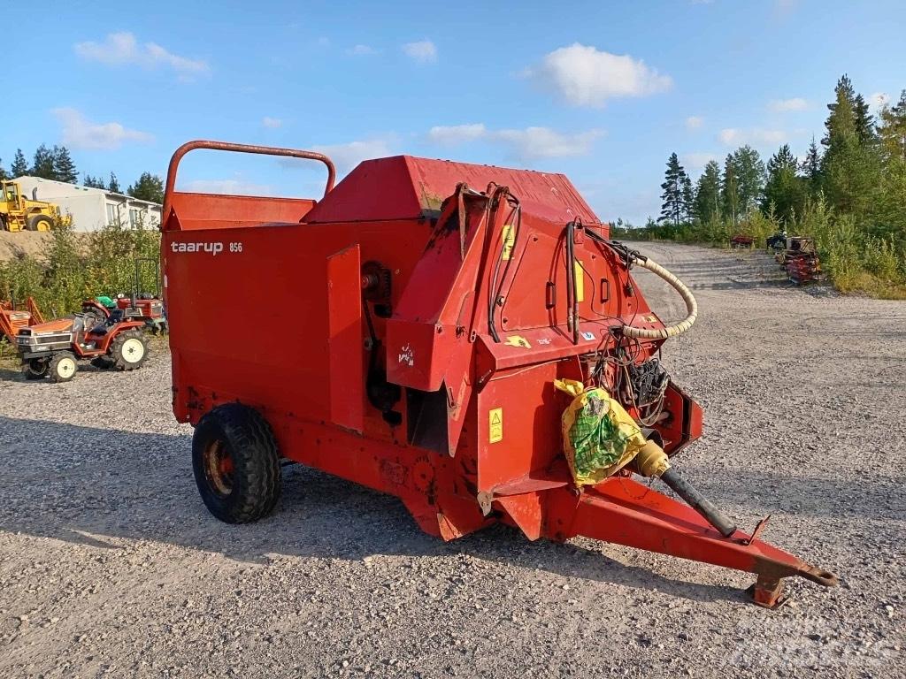 Kverneland 856 Bale shredders, cutters and unrollers