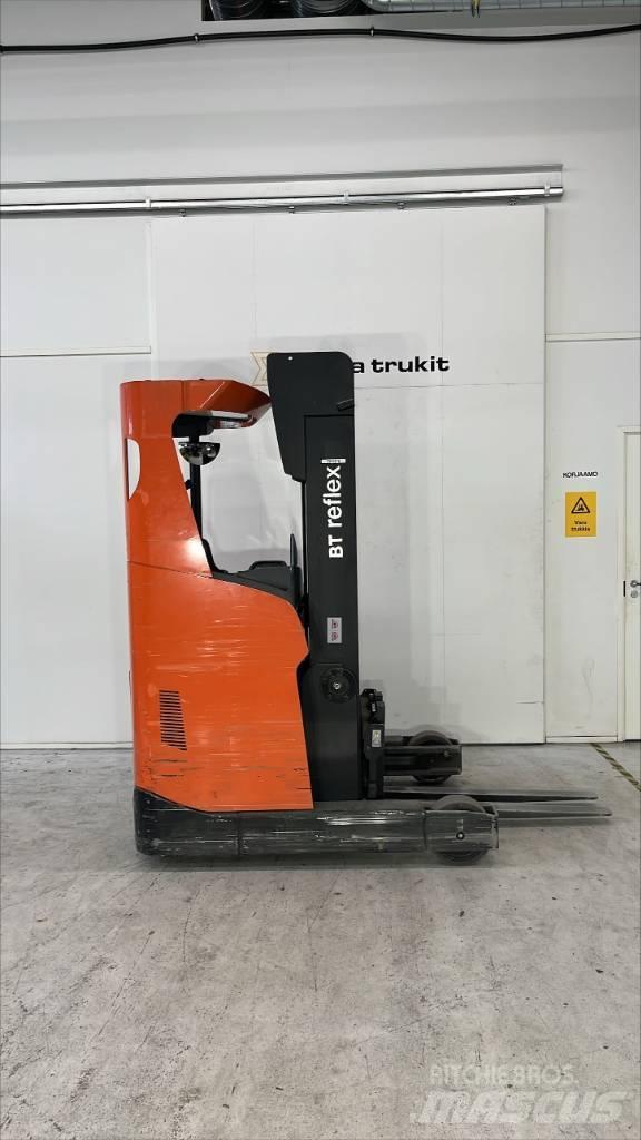 BT RR E 140 H Reach truck