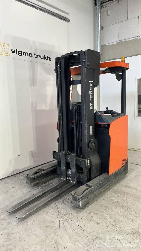 BT RR E 140 H Reach truck