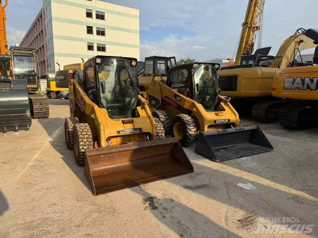 CAT 246 C Skid steer loaders