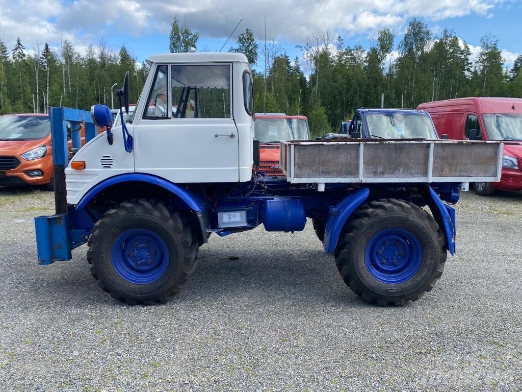 Mercedes-Benz Unimog Other trucks